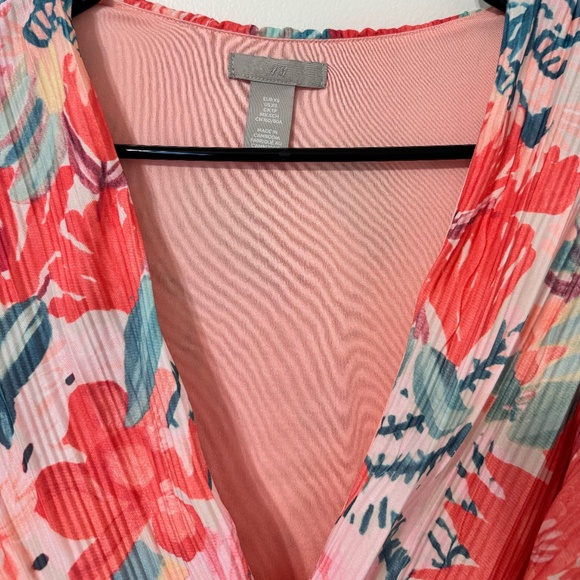 H&M Floral Dress Size XS - Picture 2 of 3